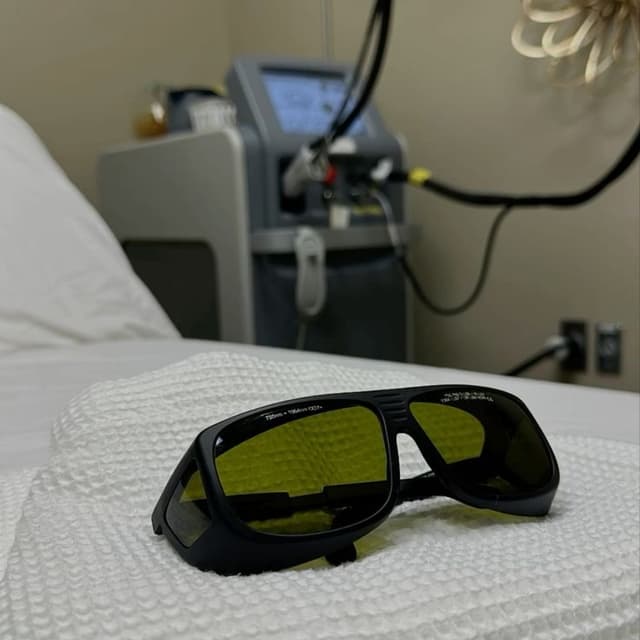Full Feet - 6 Treatments at Coco Aesthetics Medspa in Austin, TX